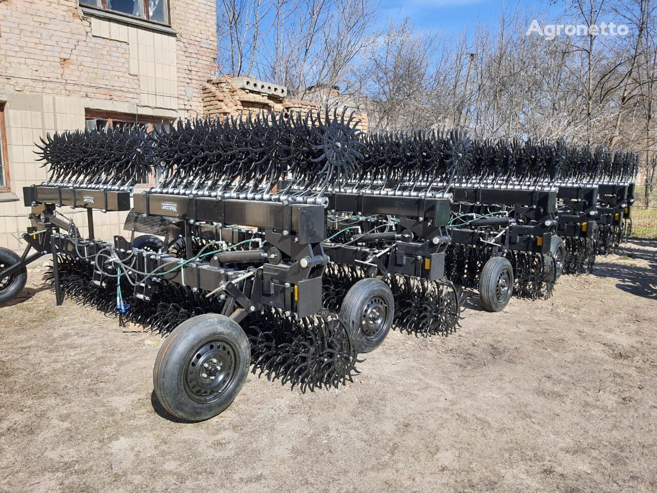 Yetter 3530 , 3430  power harrow