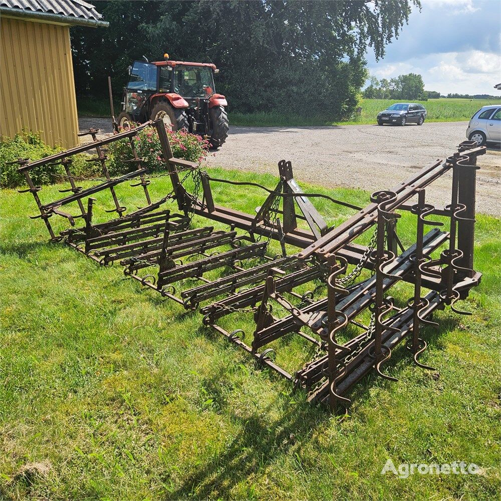 herse à dents flexibles Doublet-Record 75 90