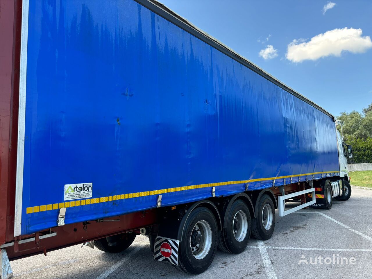 Kögel BUCA COILS tilt semi-trailer