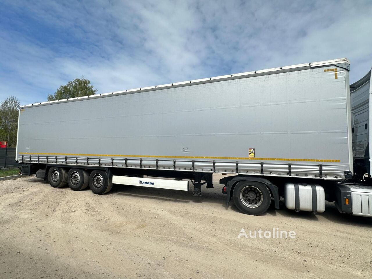 Krone SD poluprikolica s ceradom - Autoline