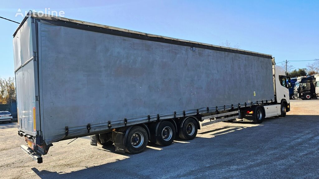 LeciTrailer SR3E tilt semi-trailer