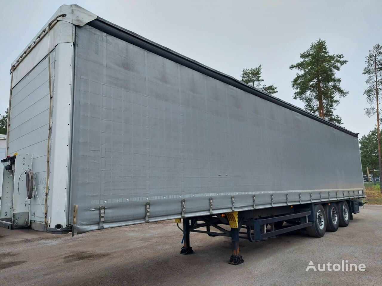 semi-reboque de toldo Schmitz Cargobull SCS 24/L