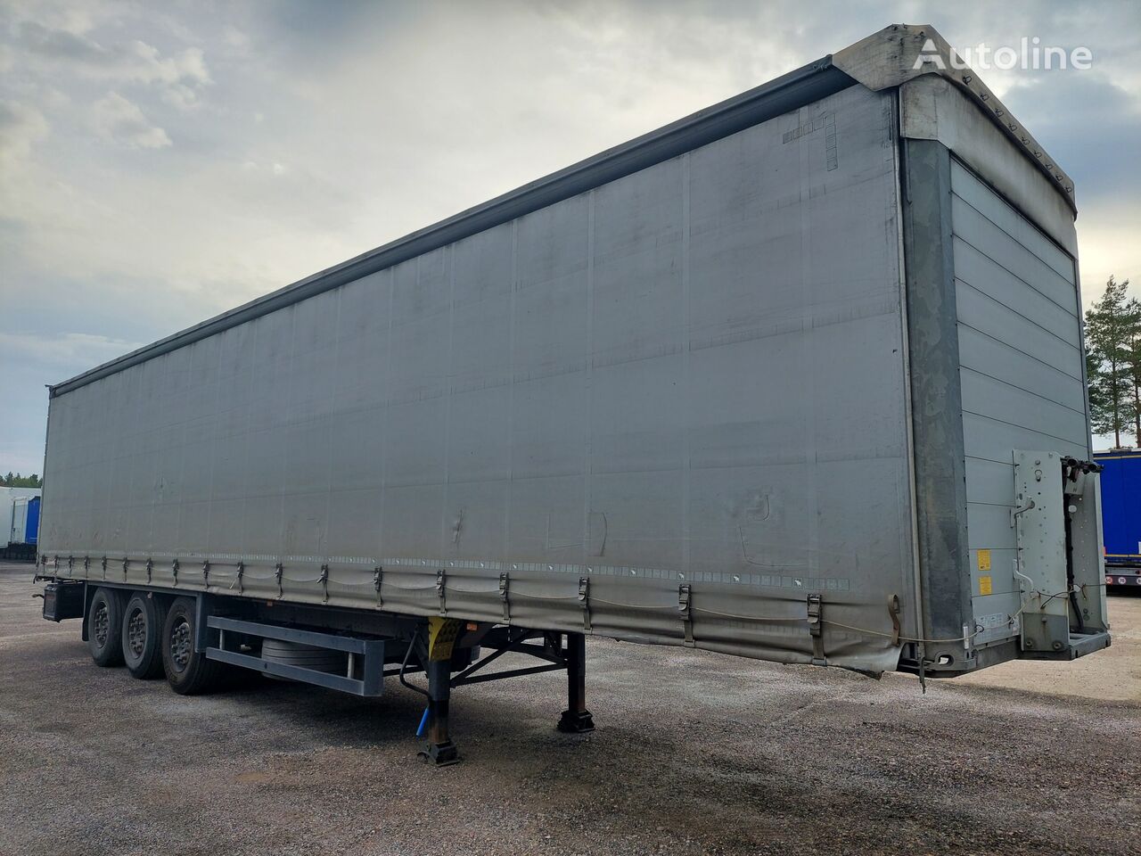 Schmitz SCB*S3T tilt semi-trailer