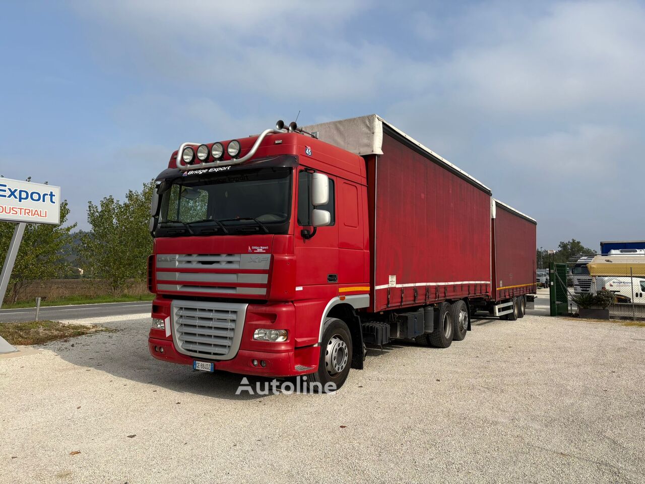 DAF XF 105.460 euro 5 attacco biga ponyvás teherautó + ponyvás pótkocsi