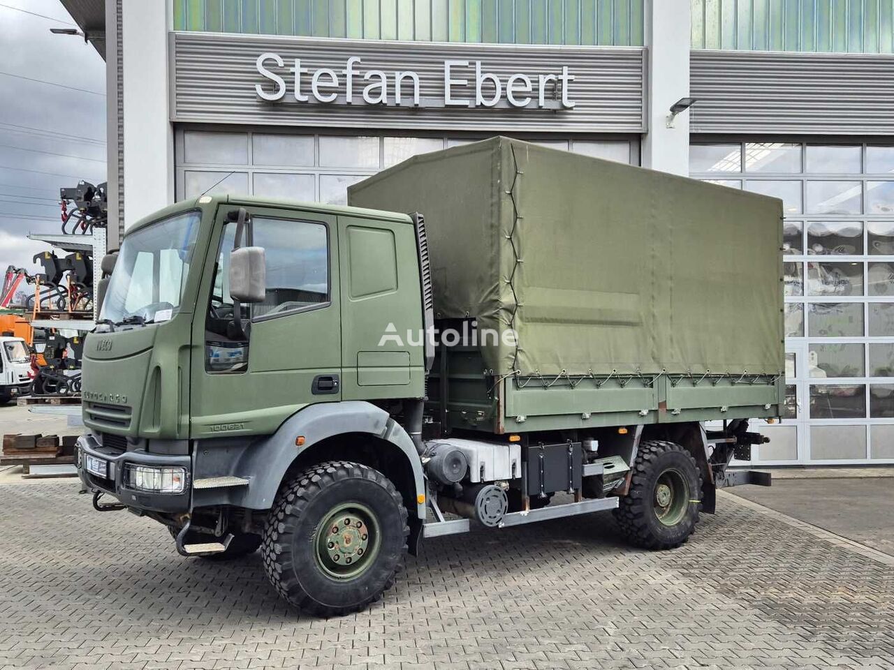 camion bâché IVECO Eurocargo ML100E21WM-BW 4x4 Singlebereift LBW