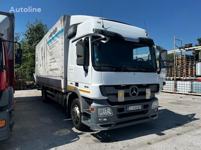 camion centinato Mercedes-Benz 1836