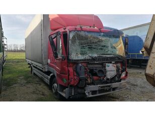 Mercedes-Benz ATEGO 816 kamion s ceradom nakon udesa