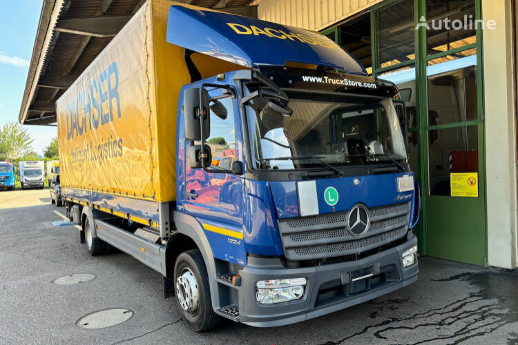 Mercedes-Benz Atego 1224 L camión toldo