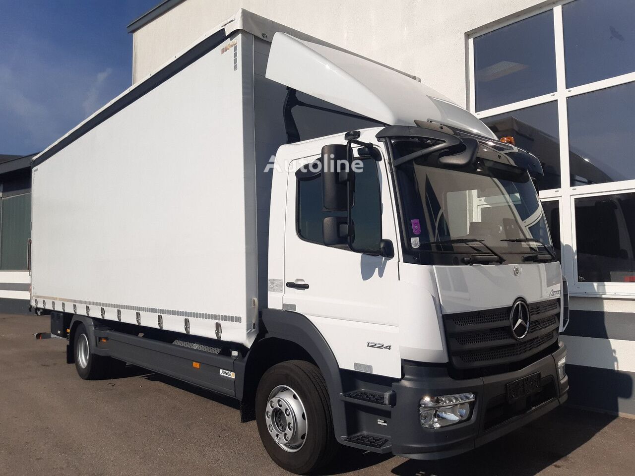 camion bâché Mercedes-Benz Atego 1224L LBW AHK Schiebeplane Edscha