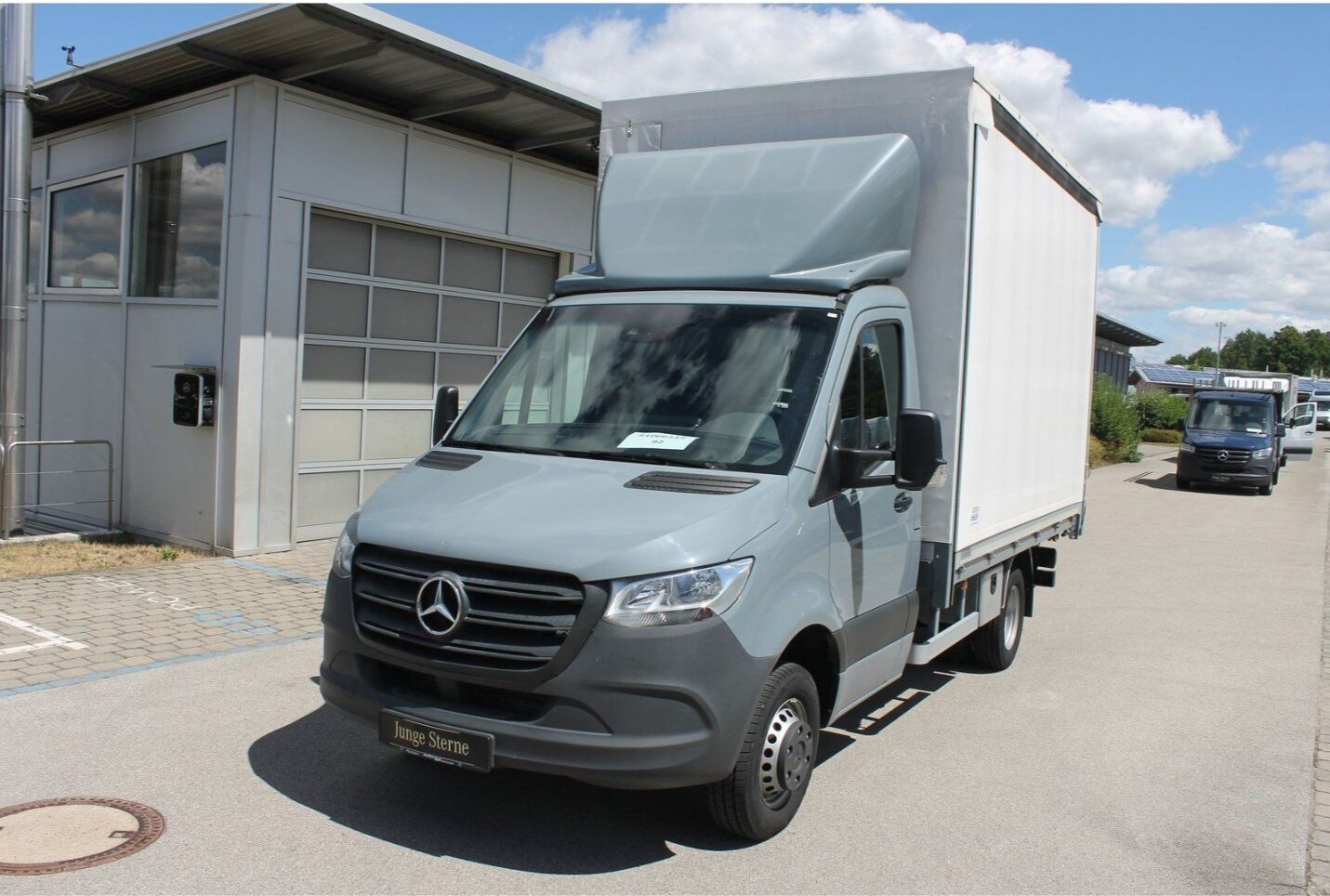 Mercedes-Benz Sprinter 516 CDI Planen-LKW