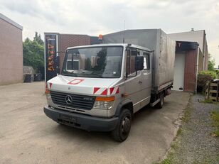 Mercedes-Benz Vario 816D camión toldo