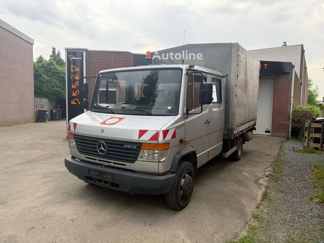 Camion bâché Mercedes-Benz Vario 816D - Autoline