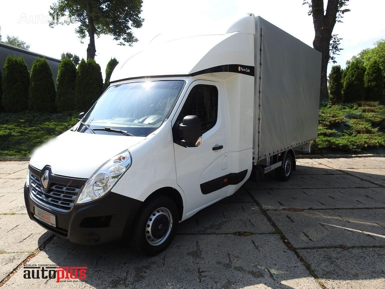 Renault MASTER PLANDEKA 8 PALET WEBASTO KLIMATYZACJA TEMPOMAT PNEUMATYKA tilt truck