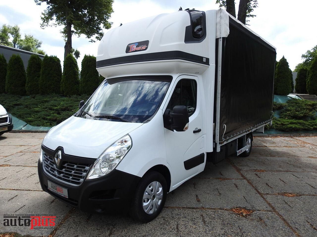 صندوق خلفي مغطى Renault MASTER PLANDEKA 9 PALET WEBASTO KLIMATYZACJA TEMPOMAT PNEUMATYKA