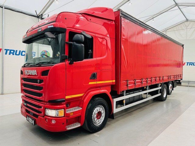 тентована вантажiвка Scania G320 6x2 Rear Lift Sleeper Cab Curtainsider