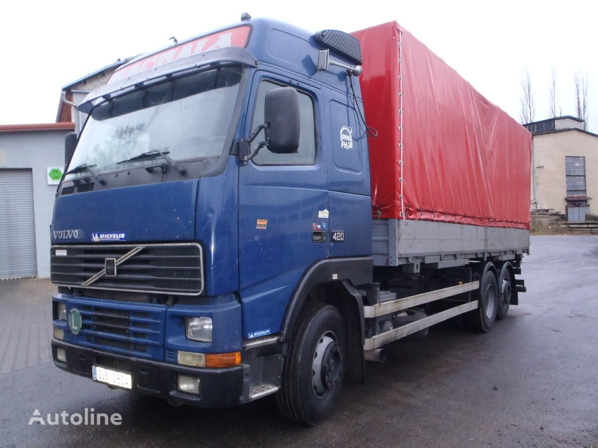 camion cu prelata Volvo FH12/420