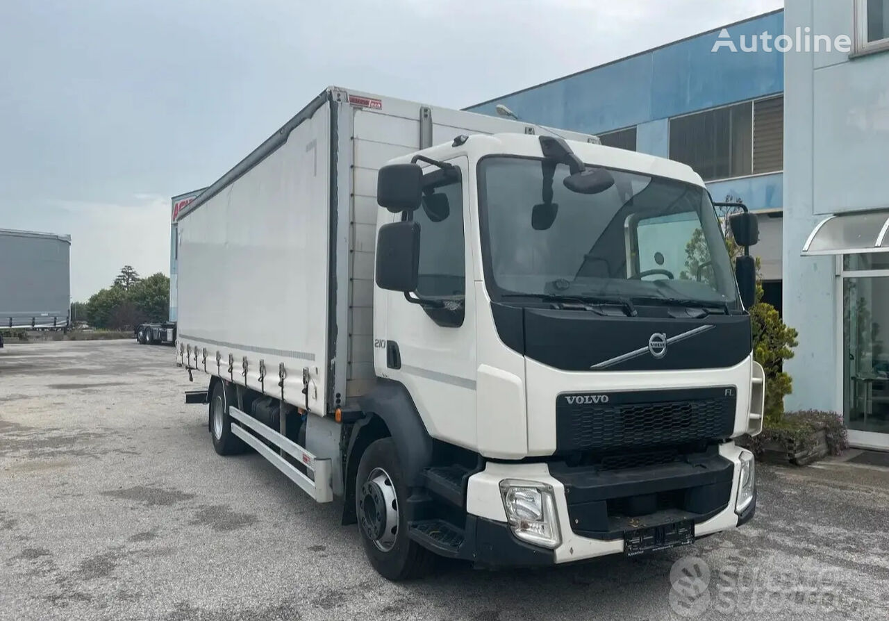 Volvo FL 210 camión toldo