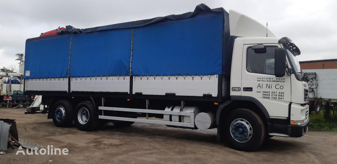 camion bâché Volvo FM7 290