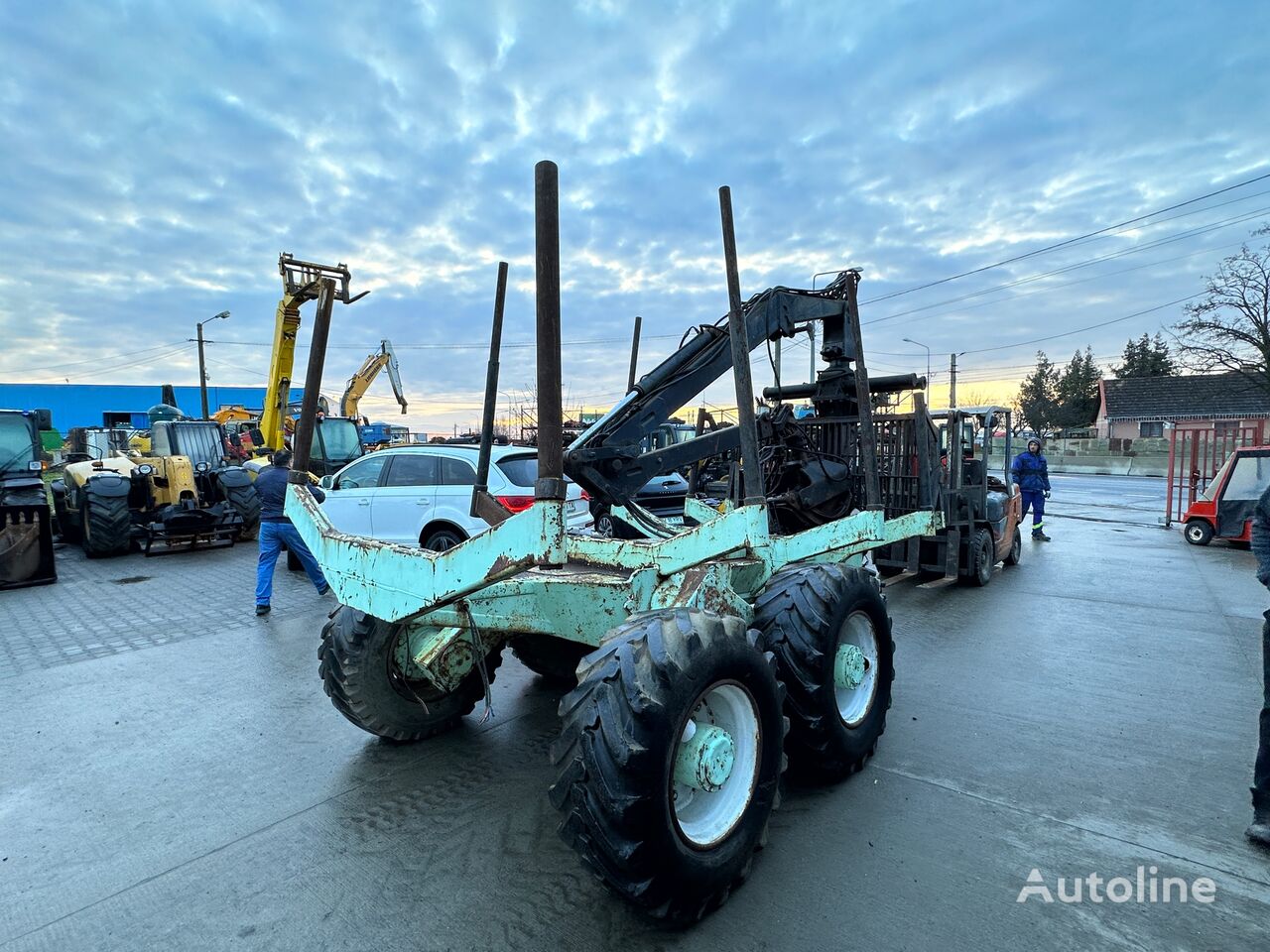 полуприцеп лесовоз J.D Farm Trailer