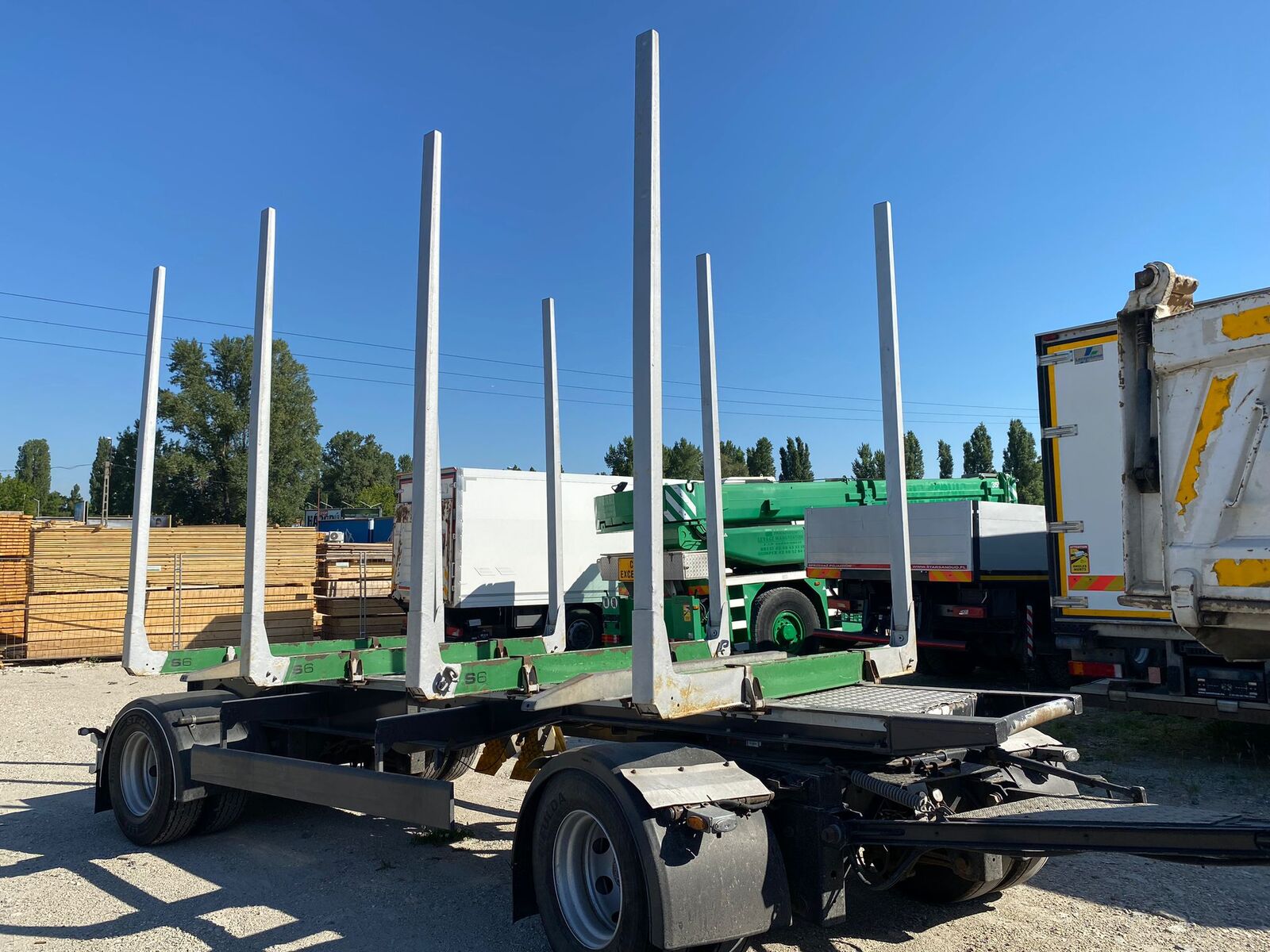 Schwarzmüller Log transporter trailer  timmerbil trailer