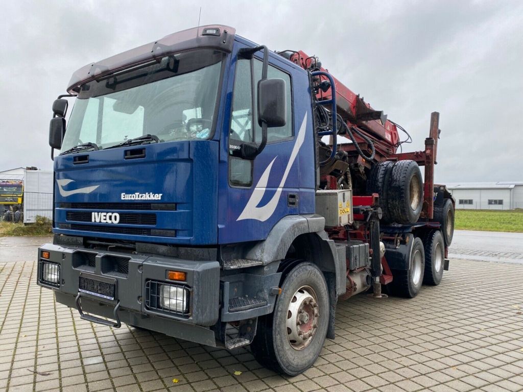 camion transport de lemne IVECO EuroTrakker 260E47 + remorcă transport de lemne