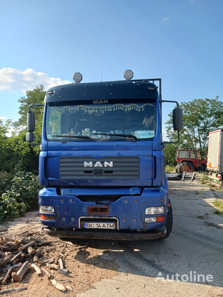 MAN TGA 33.480 timber truck