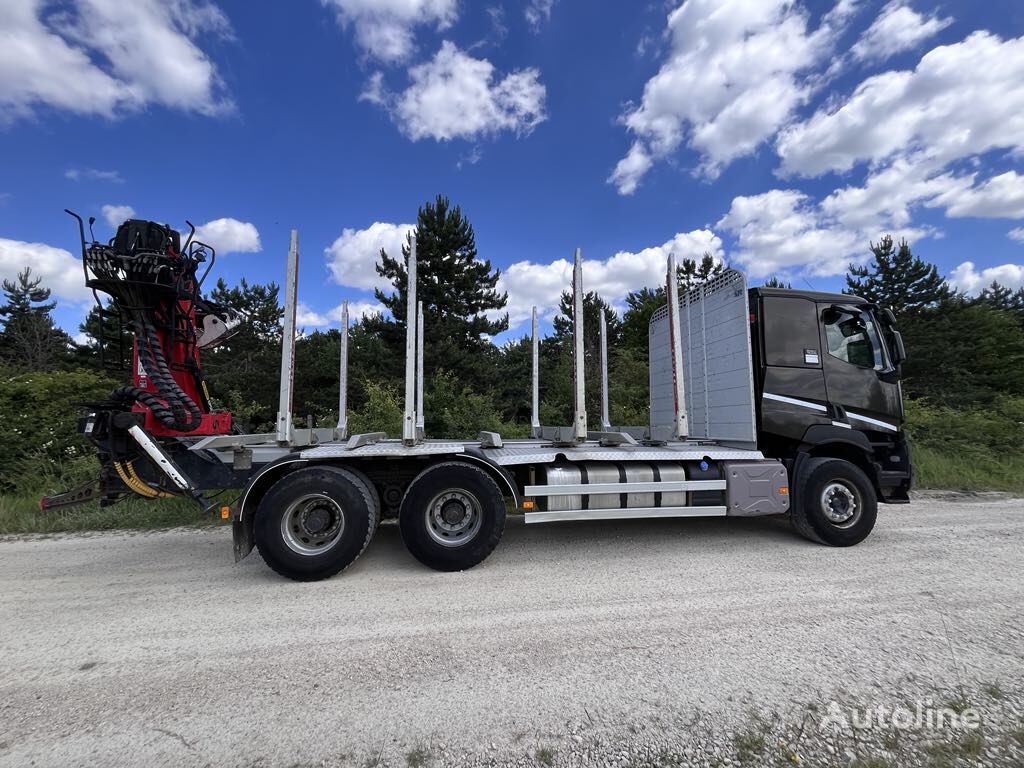 camion forestier Renault Kerax 6x4