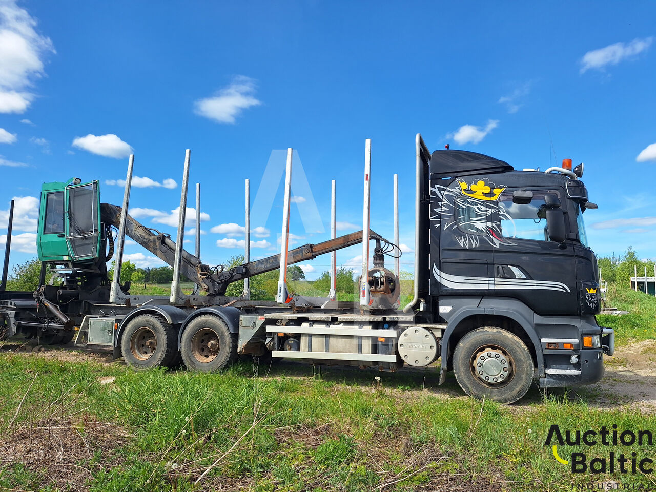 Scania R 560 timber truck