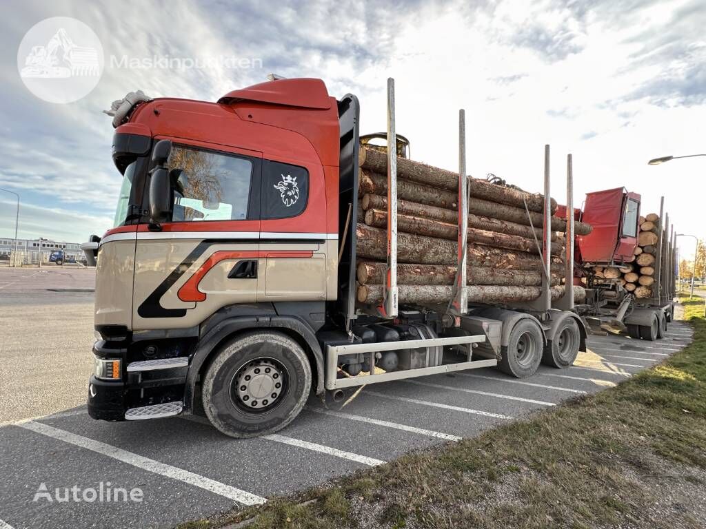 Scania R 580 LB timber truck