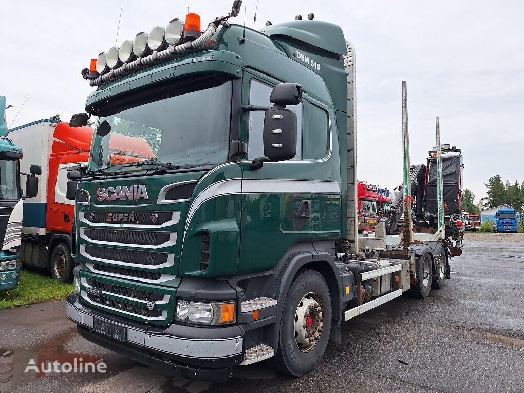 camion forestier Scania R560