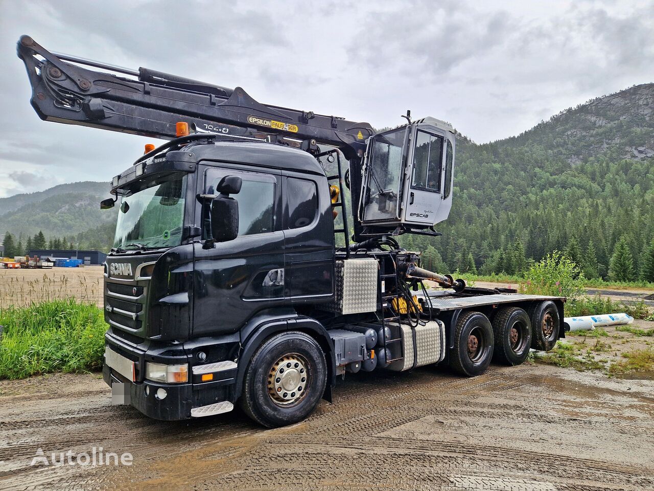 camion forestier Scania R730 *8x4 *TRACTOR UNIT !!! *PAL EPSILON Q170L *ONLY 135tkm *VID