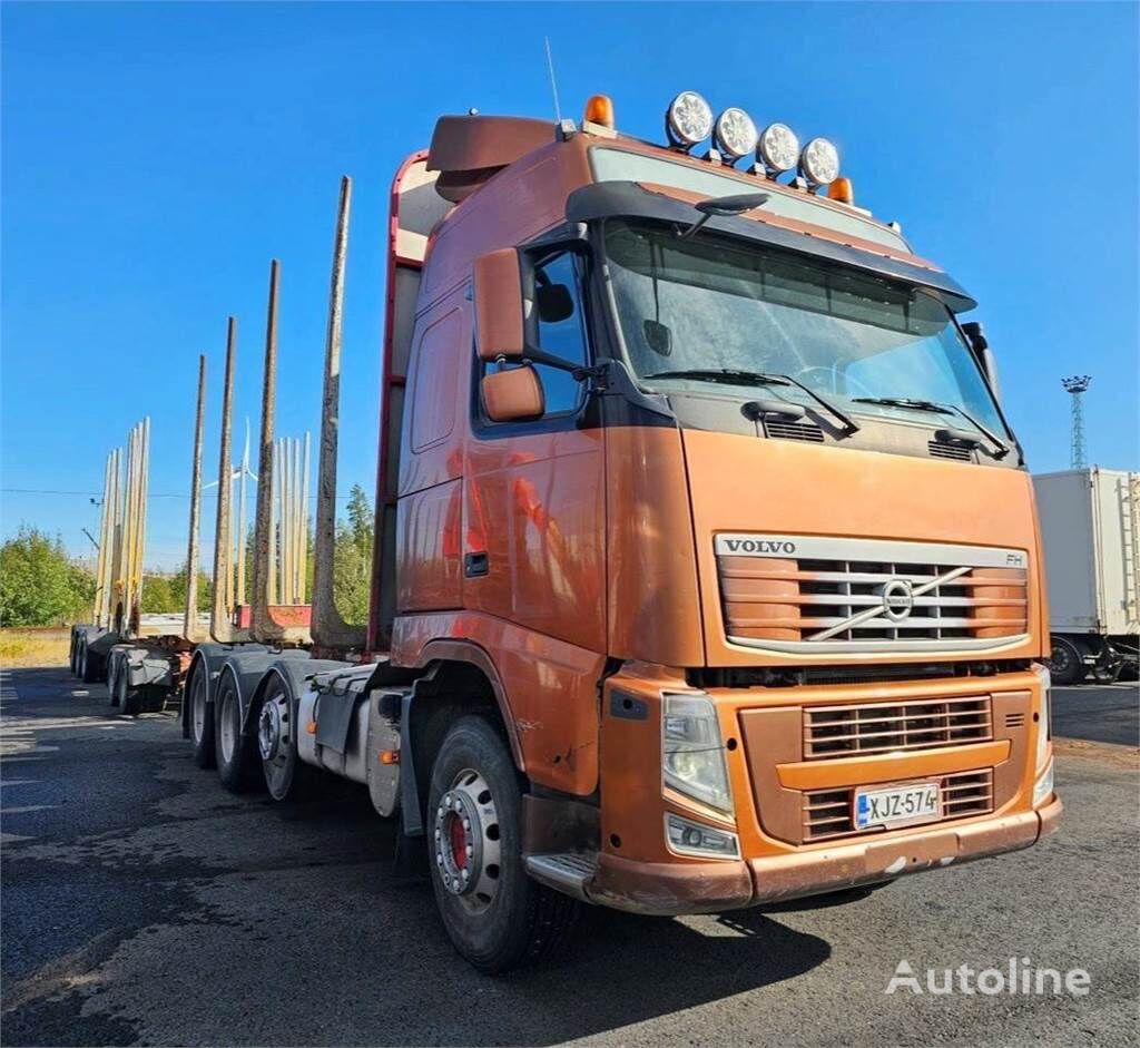 木材运输车 Volvo FH + 木材运输拖车