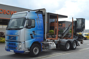 Volvo FH 13 520 FOR TRANSPORTING WOOD camión maderero