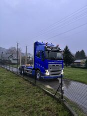 ciężarówka do przewozu drewna Volvo FH16 650