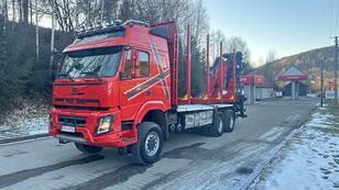 شاحنة نقل الأخشاب Volvo FMX 540 6x6