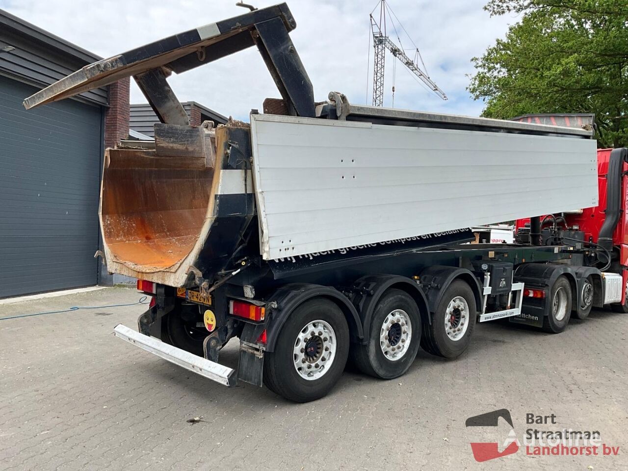 ATM OSK 13/27B 3 assen geisoleerde kiptrailer met liftas en afdek lu tipper semi-trailer