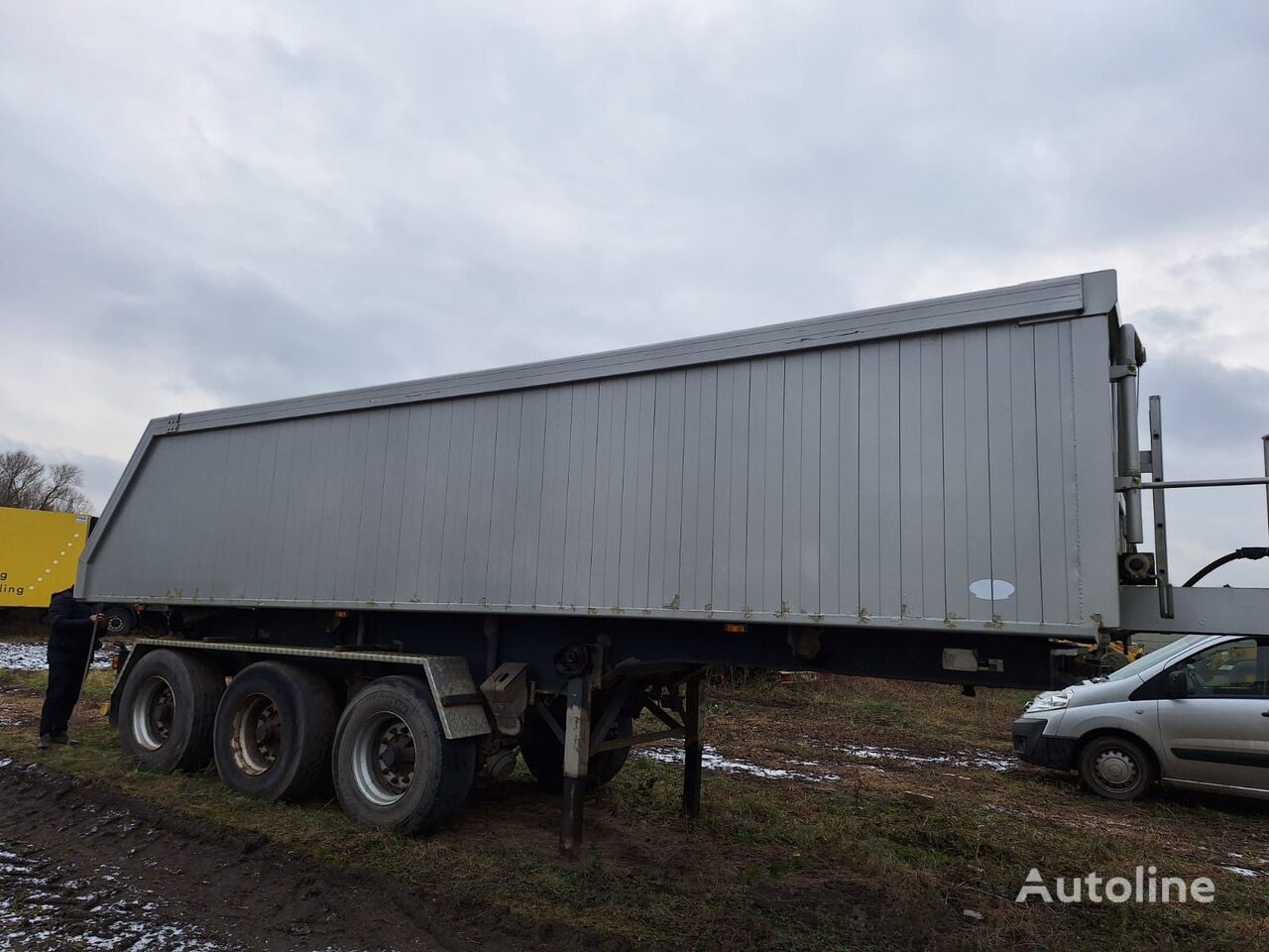 semi-trailer jungkit Benalu HKM SAK-H/LM 40.24/74E