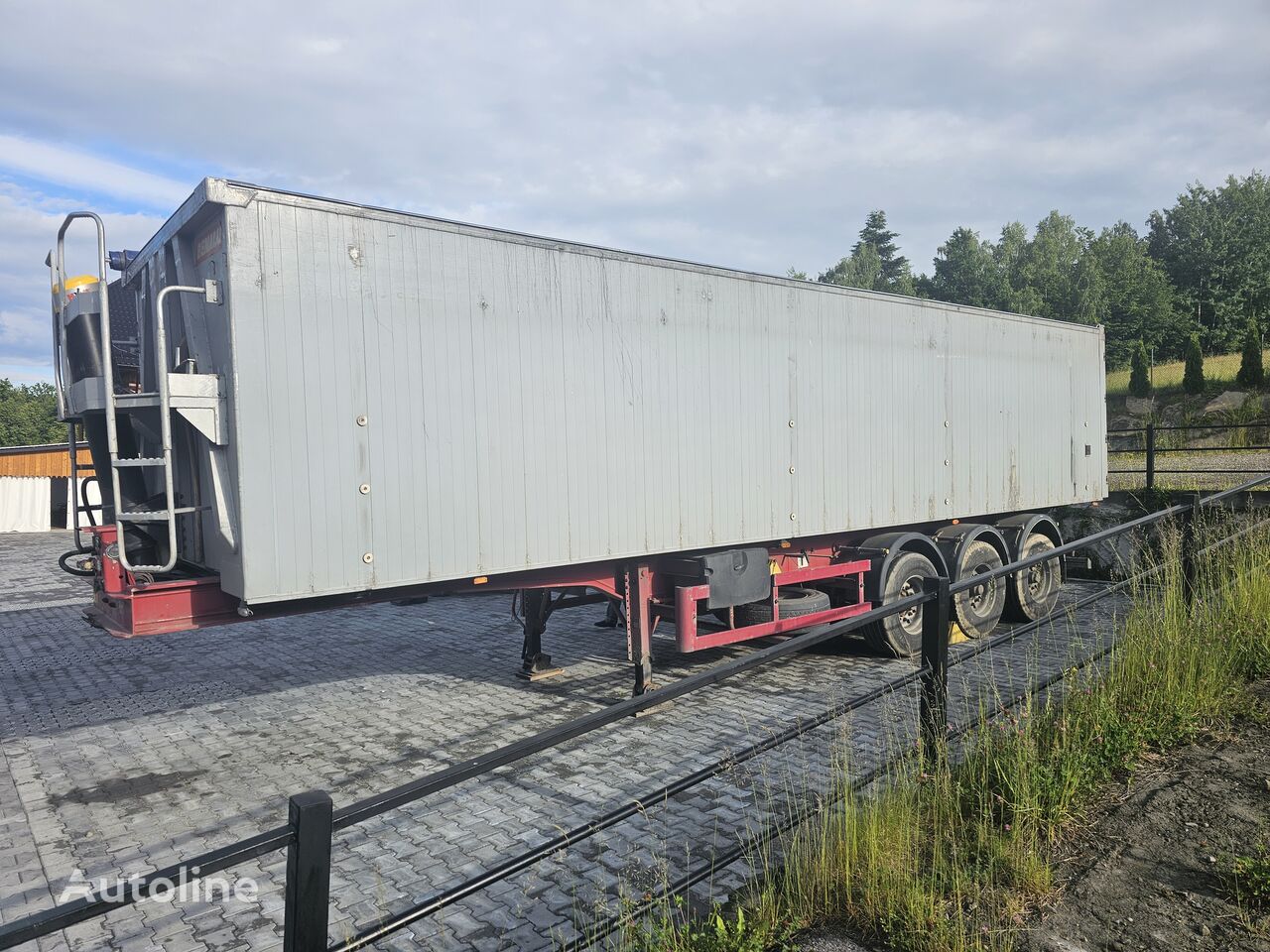 Benalu Optiliner 106 tipper semi-trailer