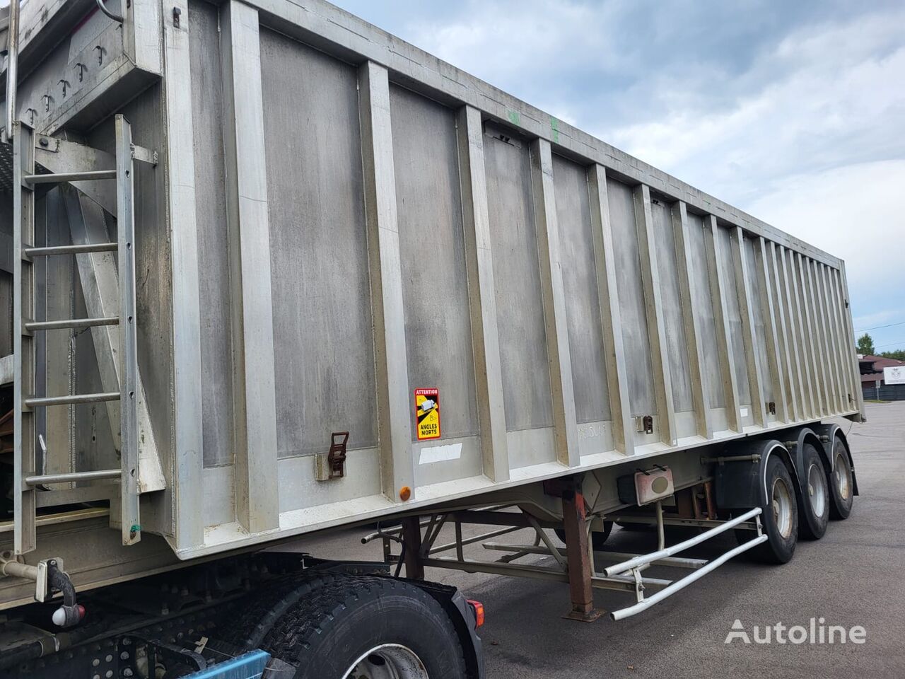 Benalu aluminiowa 55m3-zawieszenie resorowe tipper semi-trailer