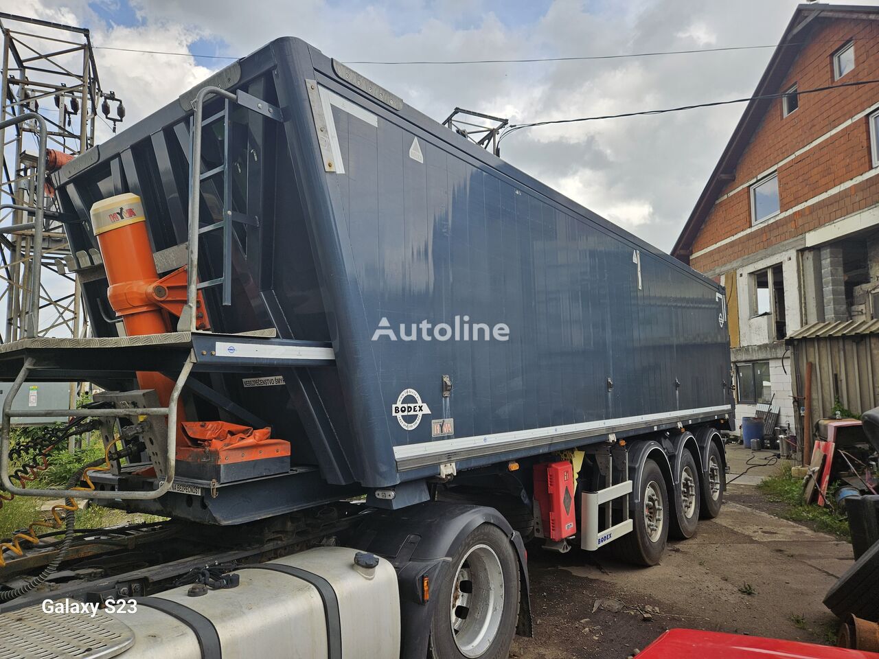 Bodex KIS3WA tipper semi-trailer