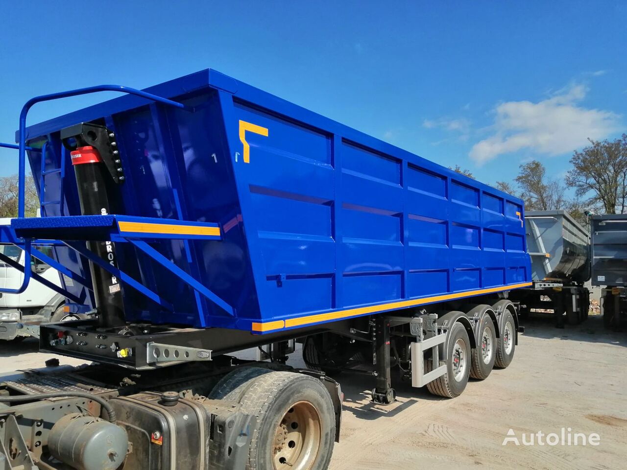 semi-trailer jungkit Bodex Berkut -Trans baru