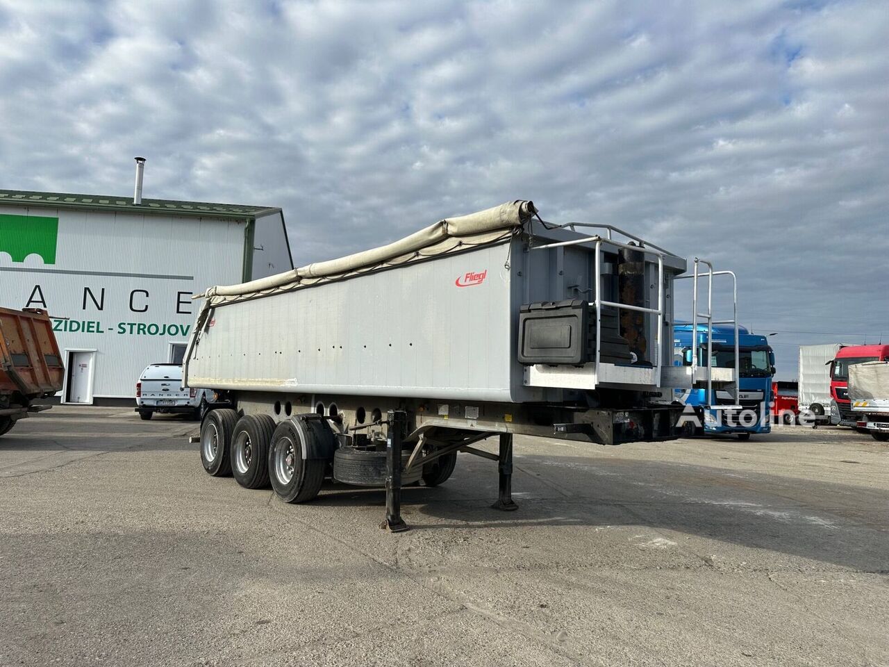 Fliegl tipper semi-trailer