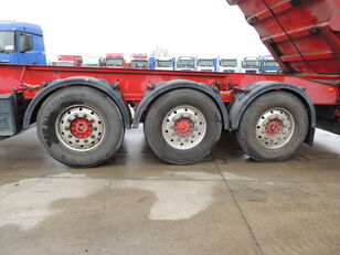 kallur poolhaagis Kempf