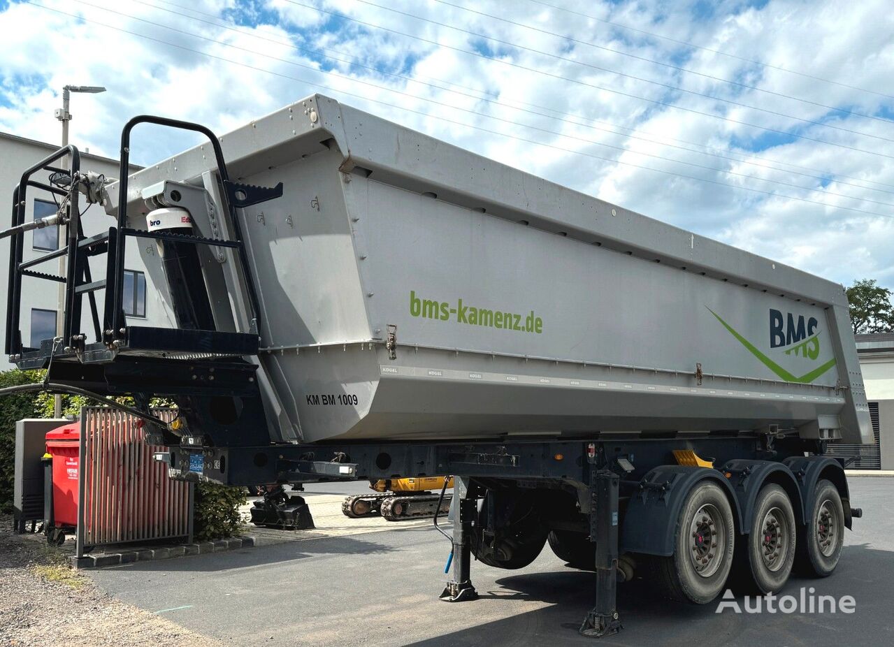 new Kögel SKM 24 tipper semi-trailer