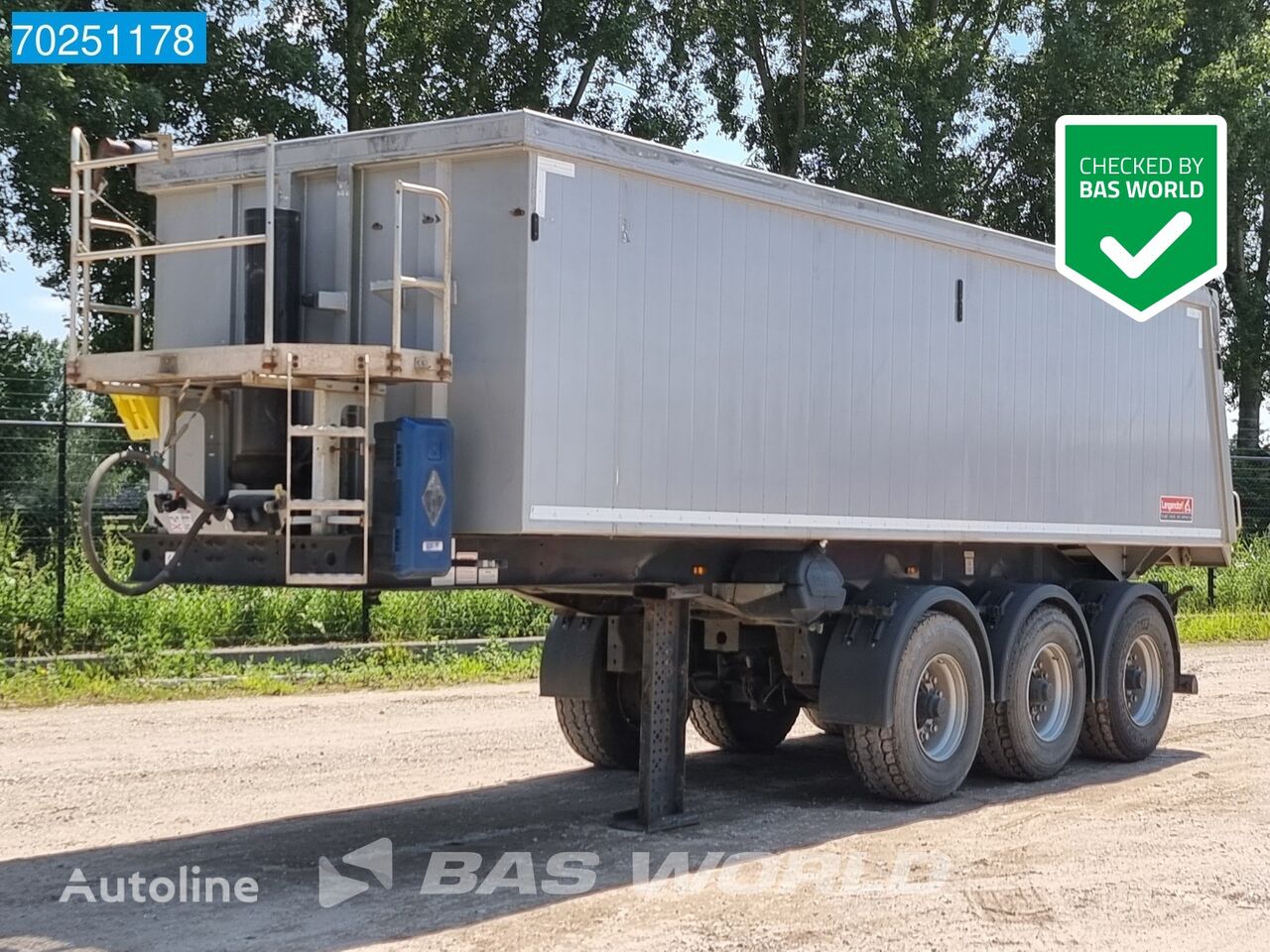 Langendorf SKA 24/30 3 axles 27m3 tippvagn semitrailer