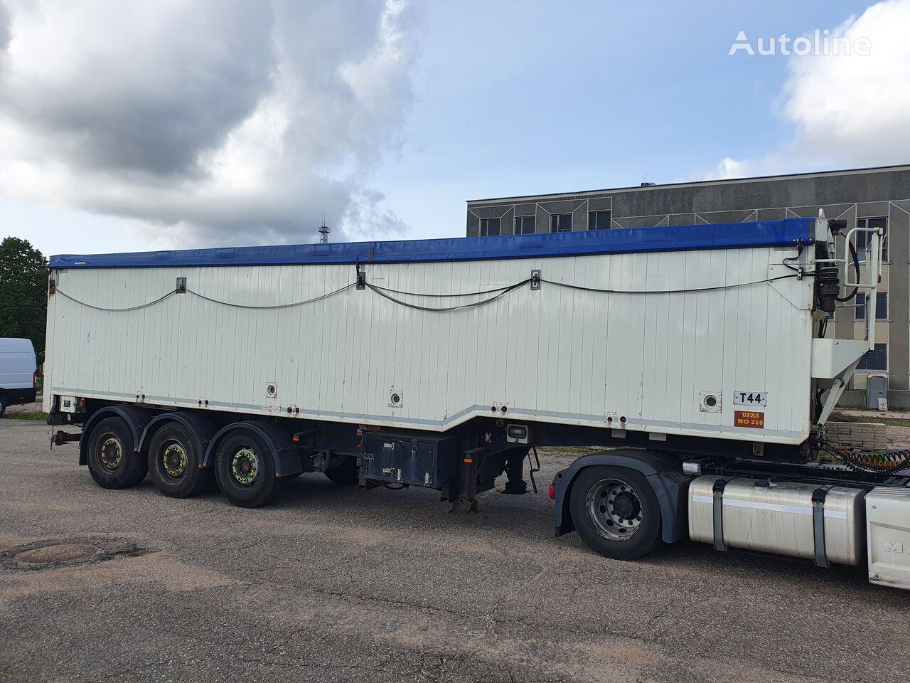 Muldon tipper semi-trailer