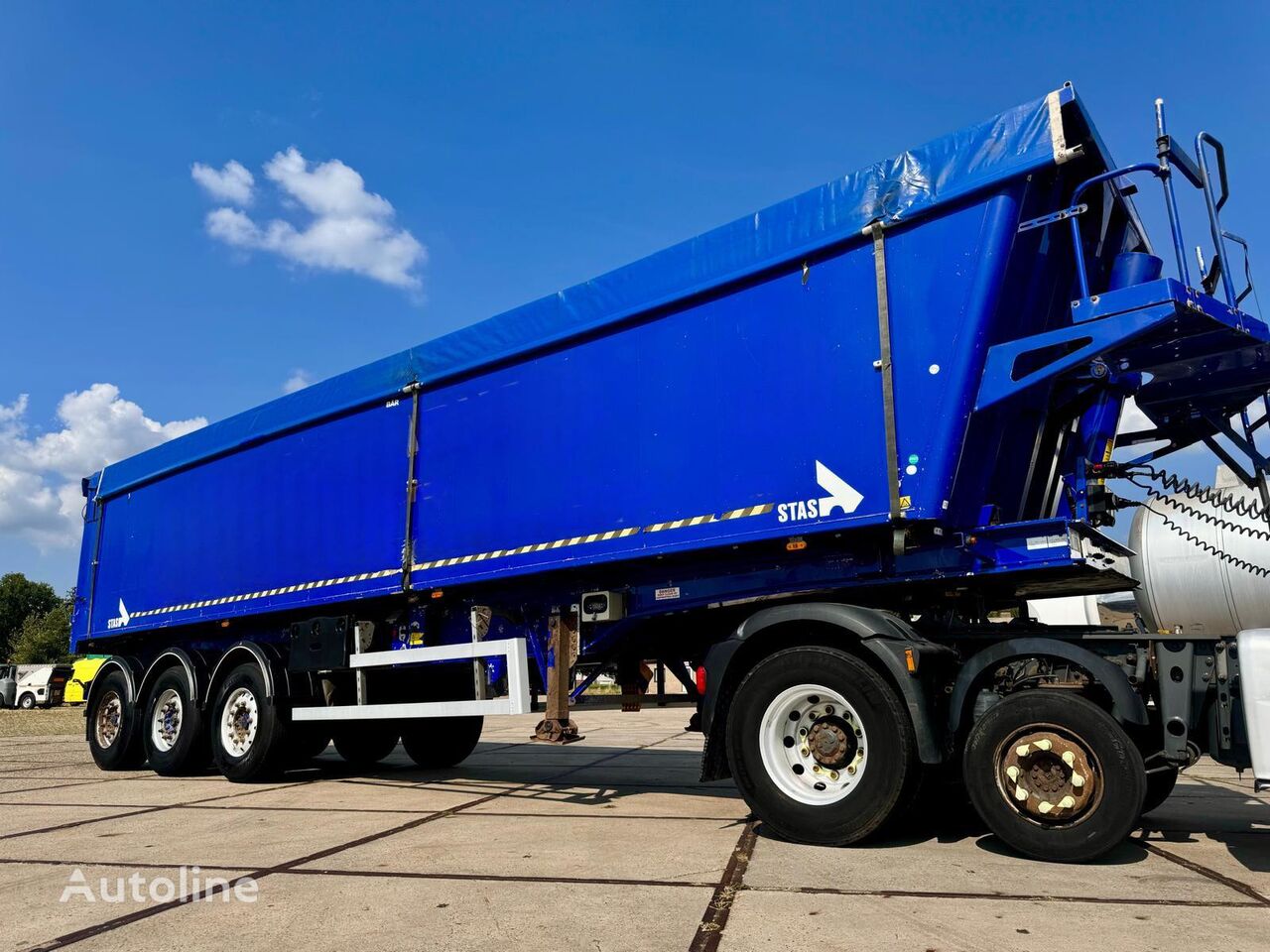 العربات نصف المقطورة شاحنة قلابة Stas ALU Tipper + ALU Chassis - 53m3 - 5.850 kg