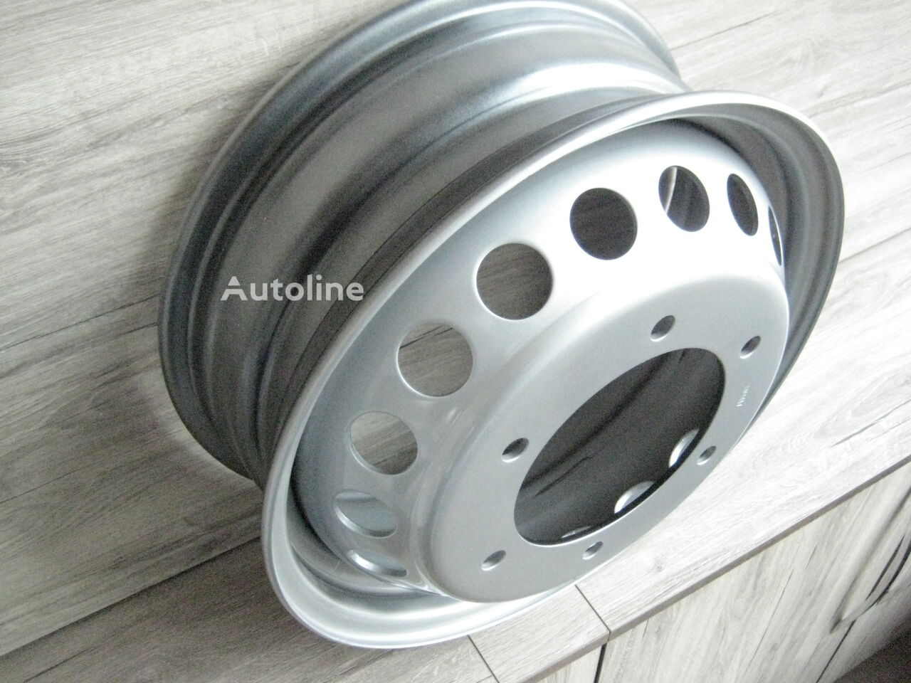 Volkswagen CRAFTER llanta de automóvil nueva - Autoline