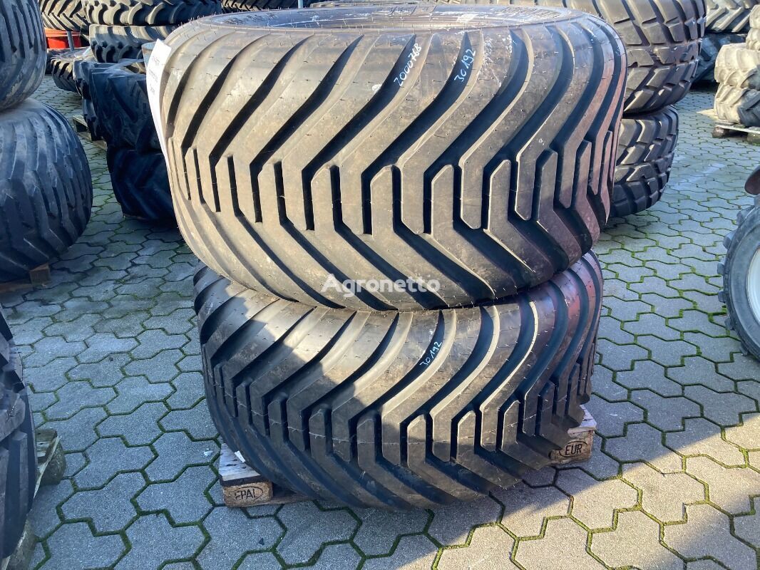 new BKT 2x 600/55-26.5 Flotation 648 forestry tire