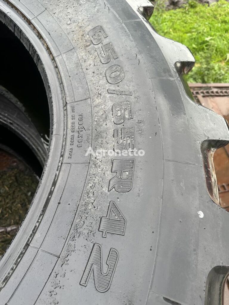 Pneu de tracteur 650/65 R 42 à vendre | Agronetto FR Pneu de tracteur 650/65 R 42 - Agronetto